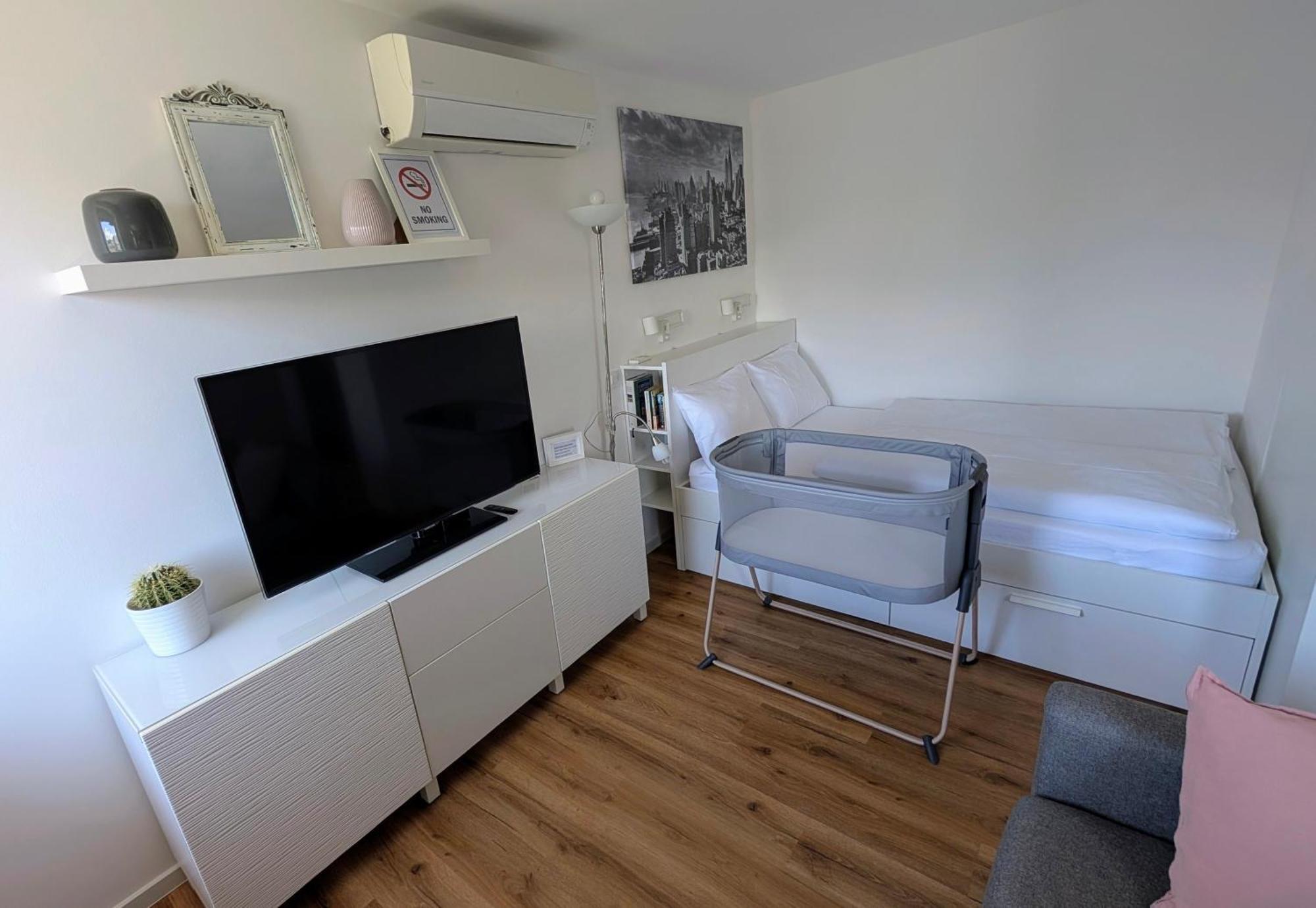 Little Plaza Centre Apartma Ljubljana